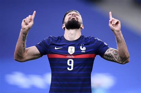 Последние твиты от olivier giroud (@_oliviergiroud_). Mercato Chelsea : Un retour en France n'est pas ...