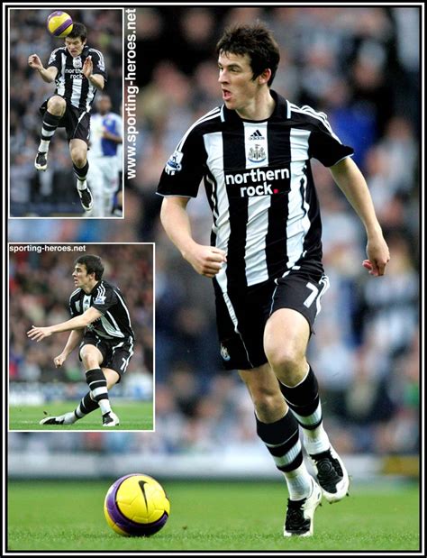 Newcastle a mis sur la liste des transferts son enfant terrible, le milieu de terrain joey barton, en le libérant de l'année de contrat qui lui restait, a annoncé le club anglais lundi sur son site internet. Football Players: Joey Barton Newcastle