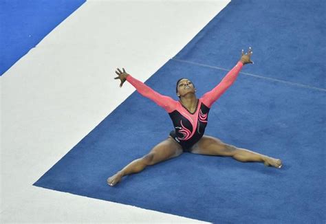 En la competencia general individual, biles es seis veces campeona nacional (2013, 2014, 2015, 2016, 2018 y 2019). Simone Biles propulse les Etats-Unis au top en Gymnastique ...