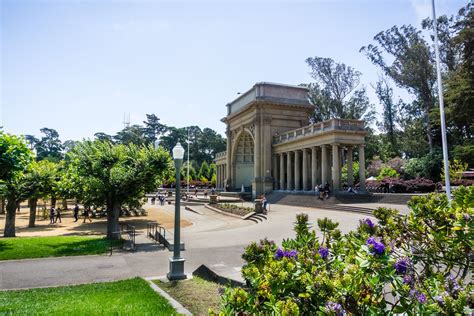 Is San Francisco Botanical Garden Free For Residents?