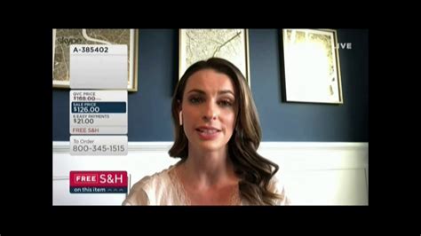 Qvc host sandra bennett has apologized for any misconceptions her comments about michelle holloway's (pictured) hairstyle caused. QVC SANDRA BENNETT & BETH KENT 4 28 20 - YouTube