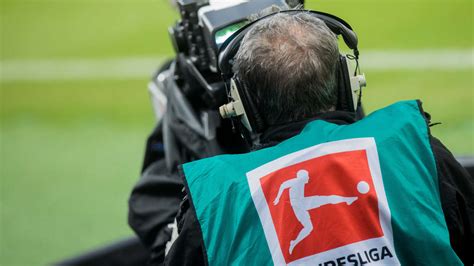 Die relegation zwischen dem tabellensechzehnten der 2. DAZN-Panne bei Live-Relegation zwischen Heidenheim und ...