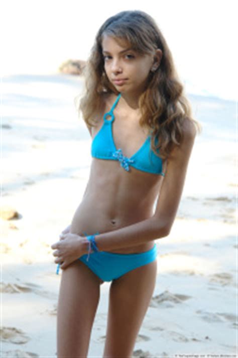 Angelica guldlock is an actress. ThePeopleImage TPI / WALS Studio 1 (S1_312) - Beatriz 13y ...