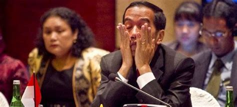 Mata uang ini dicetak dan diatur penggunaannya oleh bank rakyat tiongkok. Pengamat Intelijen: Rupiah Anjlok, Rezim Jokowi Keok dalam ...