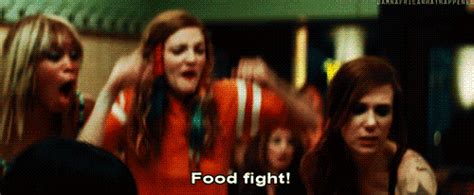 Things change for bliss when she discovers a women's roller derby league in austin, tries out, proves to be whip drew barrymore is well known for her quirky acting and distinct personality. Drew Barrymore Roller Durby GIF - Find & Share on GIPHY