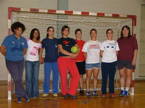 Acompanhe o desenrolar do jogo entre benfica e fc porto, a partir das 14h30. António Maia: ANDEBOL FEMININO DA CASA DO BENFICA EM ...