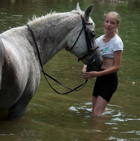 Děti na rajčeti · hlášení závadných fotek. rajce[[[[deti idnes rajce bath6