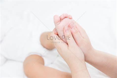 We did not find results for: 28+ Gambar Tangan Ibu Dan Bayi - Gani Gambar