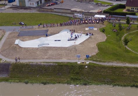 A duna mellékfolyója ausztriában (hu) rio ybbs (es). Skaterpark - Gemeinde Ybbs a. d. Donau