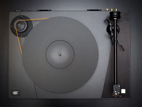 Review: MoFi Ultradeck | The Best Turntable You've Never Heard Of
