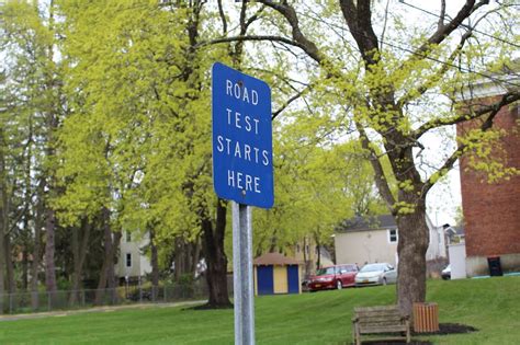 It's an excellent g1 practice test for those who feel confident in their road rules. Road Test Help | Dutchess School of Driving