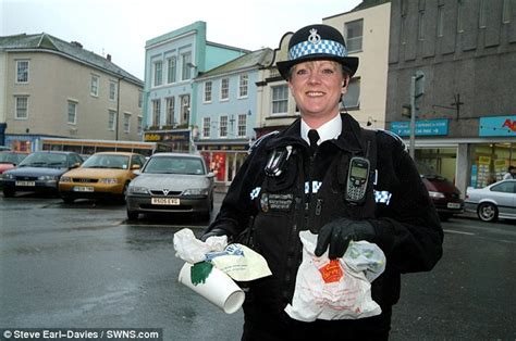 Tubegalore.com has a huge collection of porno :: Policewoman took overdose and died after accidentally ...