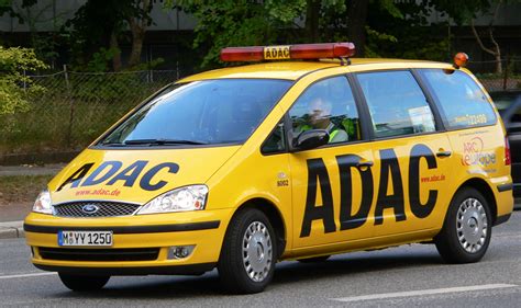 Mit dem fahrzeugschutz des adac truckservice erhalten sie nicht nur schnelle pannenhilfe, sondern sind auch finanziell umfassend abgesichert. ADAC