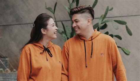 Maybe you would like to learn more about one of these? FOTO: Potret Chelsea Olivia dan Glenn Alinskie Pakai Baju Couple, Kompak Banget - Hot Liputan6.com