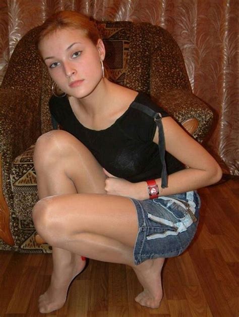 Brunette in sheer lingerie teases and masturbates. Rajstopki | Pantyhose girls, Pantyhose lovers, Pantyhose