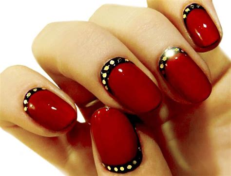 Existen tres grupos básicos que reúnen las uñas esculpidas. UÑAS ROJAS DECORADAS Diseños con Colores y Formas Elegantes | Uñas decoradas rojas, Uñas rojas ...