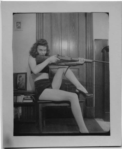 Yet it is only in the present day that our eyes need to make some effort to find be. 30 Interesting Vintage Photographs of Women Posing With ...