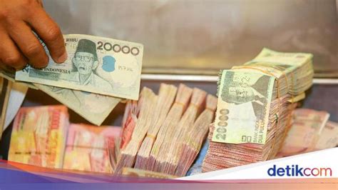 Upah dibayarkan kepada pekerja pada tanggal 25 juni 2016. Gaji 6 Bulan Full Tak Dipotong Pajak, Uang Lebihnya Buat Apa?