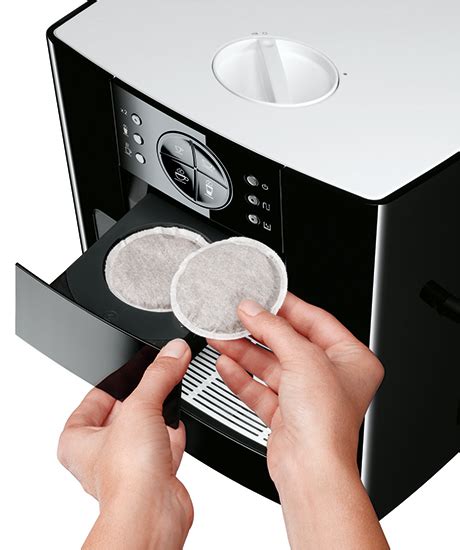 The sboly pod coffee machine is an affordable, and versatile coffee machine that hasn't been long on the market, but since its release date, it has gained the biggest selling point of the hamilton beach flexbrew is its versatility. coffee-pod-machine-wmf-10-pods - HOME APPLIANCES NEWS