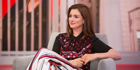 #hollywood #actress #annehathaway also #famous as a brilliant #singer and on the other hand her #style adds charm in her #personality. Anne Hathaway Ocean 8