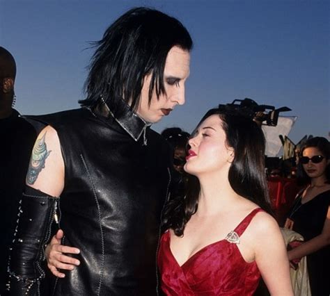 Rose mcgowan explained why she and marilyn manson broke off their engagement in 2001; marilyn manson and rose mcgowan | Tumblr