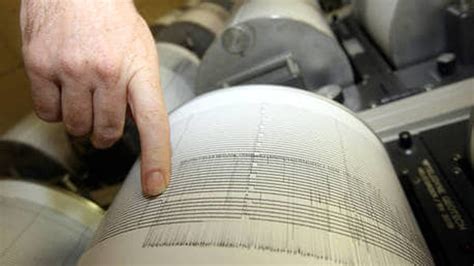 Cosa fare in caso di scossa, la lista, ultima ora | italia. Terremoto oggi 1 gennaio 2019, scossa avvertita anche a Roma