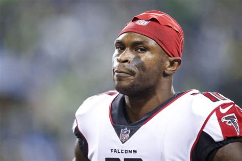 Get the latest nfl news on julio jones. Julio Jones injury update: How to handle Falcons WR vs ...