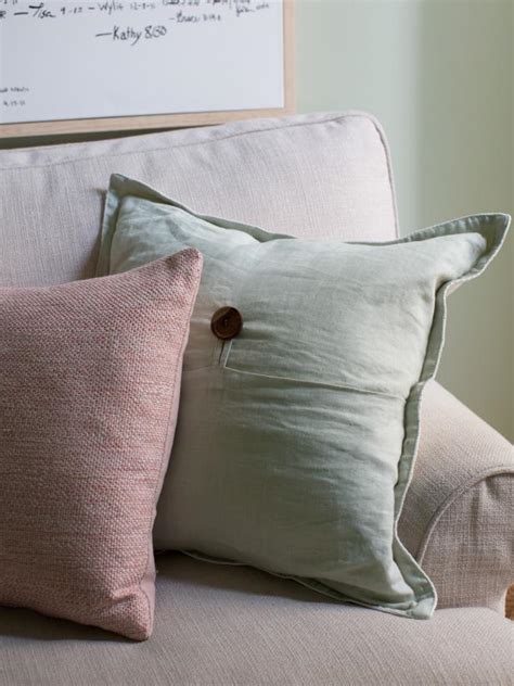 The main bedroom at faringdon house, the oxfordshire home of writer sofka zinovieff, is full of character and pattern as one might expect from the house that used to belong to eccentric lord berners, the composer, artist and writer who was. Cottage-Style Bedroom Decorating Ideas | HGTV