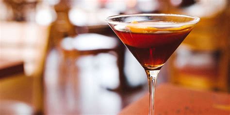 Would you like something to drink? How to Make a Classic Manhattan | Manhattan recipe, Best ...