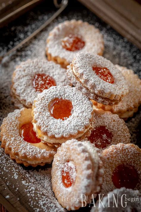 Spoon 1 tsp of jam onto each cookie bottom. Austrian Jam Cookies - Christmas Cookies Linzer Cookies ...