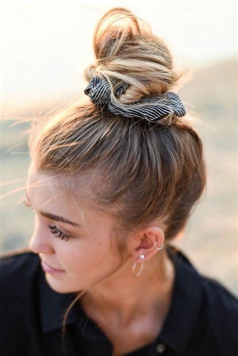 If you're looking for cute hairstyles for school days, try out new hairstyles to change up your look and compliment your outfit. 68 cute and easy long hairstyles for school for fall and ...