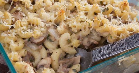 Give ground beef the stroganoff treatment by combining it with sauteed mushrooms and rich cream. 10 Best Macaroni and Cheese Cream of Mushroom Ground Beef ...