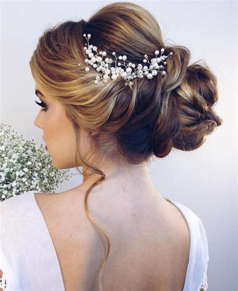 Best short haircuts quick & easy to style. Excited Wedding Upstyles 2020 Trendy