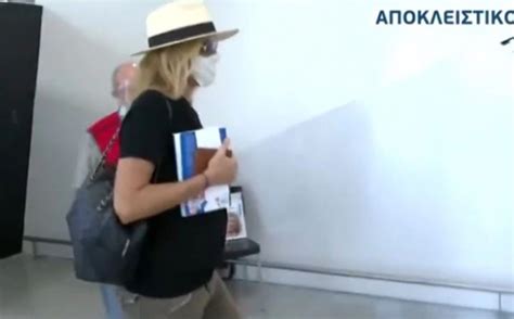 Η τζένη μπαλατσινού, αγαπά πολύ την «ιδιαίτερη πατρίδα» της, την πάτμο και δεν χάνει ποτέ ευκαιρία να την «τιμήσει»! Τζένη Μπαλατσινού: Πρώτη δημόσια εμφάνιση σε προχωρημένη ...