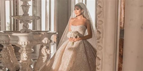 Built in the midst of the 19th century, the saray is a perfect example of the magnificence of ottoman splendor and opulence. Inside Lebanese TV presenter Jessica Azar's wedding ...