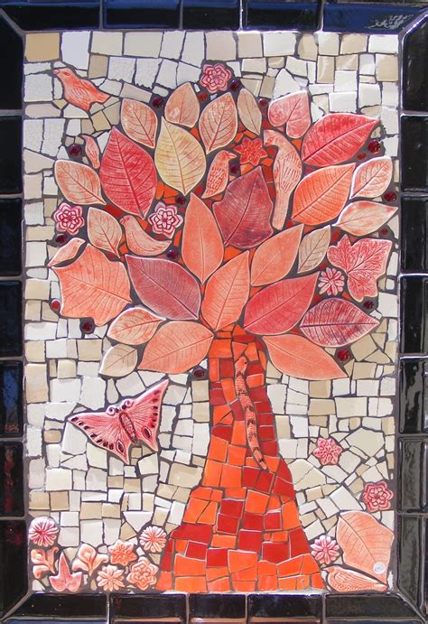 3 easy steps in making a mosaic tile or mosaic mirror project. How to Mosaic and make beautiful objects for home and ...