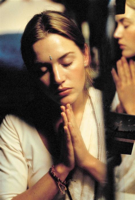 Find the perfect holy smoke kate winslet stock photo. "Holy Smoke" de Jane Campion, pogrammé le 24/06 à 21h http ...