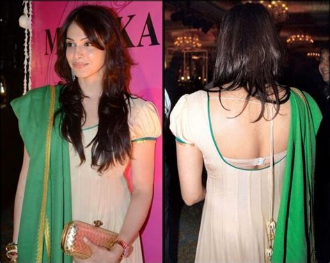 Showing a lott of front. In Images -Top 19 Indian Celebrity Wardrobe Malfunction - MMO With Shahnawaz