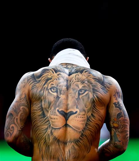 Can you name the footballer from their back tattoo from. Memphis Depay: Laten we maar positief blijven | Nederlands ...