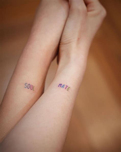 The word soul mate can only to be read when the couple hold hands together. Matching soul mate tattoos by tattooist Saegeem | Couple ...