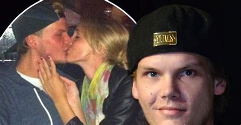 Nun äußert sich die familie zu dem umständen. Avicii tot: DJs untröstliche Ex-Freundin Emily Goldberg ...