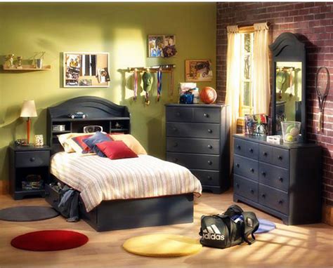 For this reason alone, it is important to choose the best bed to keep her man. Full Gray Bed Set For Teenage Boys : Furniture Ideas ...