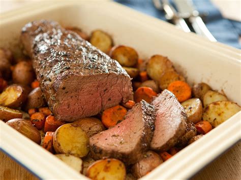 I like to serve tenderloin with baked potatoes and homegrown vegetables. Beef Tenderloin Recipe Ideas - 10 Roasted Beef Tenderloin ...