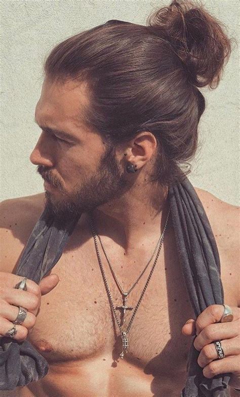 Craving short hair, but want something edgier than a pixie cut? 17 Perfect Ponytail Hairstyle For Men - Men's Hairstyle ...