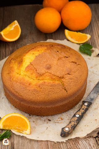 Ormai la stagione delle arance è finita da un bel pò. TORTA PAN D'ARANCIO dolce con arancia frullata - Ricetta ...