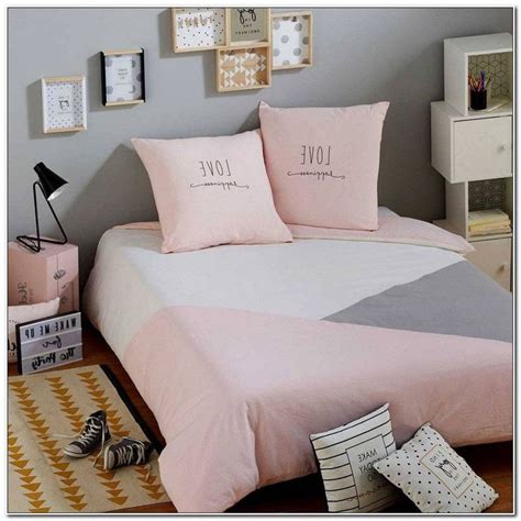 La chambre d'un adolescent est bien plus qu'une chambre ! Chambre Ado Fille Rose Pastel in 2020 | Girl room, Room ...