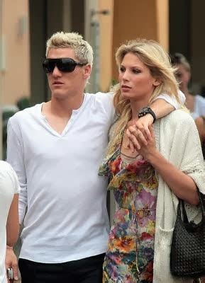 Find the perfect bastian schweinsteiger girlfriend stock photos and editorial news pictures from getty images. Bastian Schweinsteiger Girlfriend Freundin Sarah ~ Picture ...