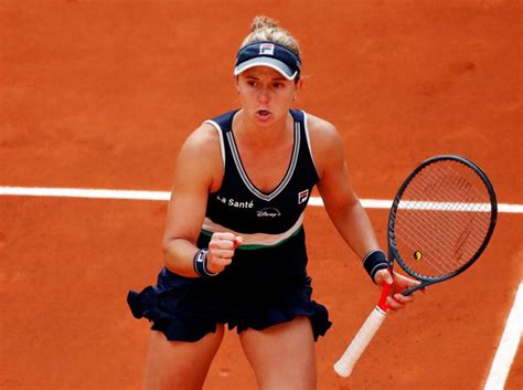 She plays her last match during the roland garros women's doubles 2021. La mente de Nadia Podoroska, a buen resguardo - LA GACETA ...