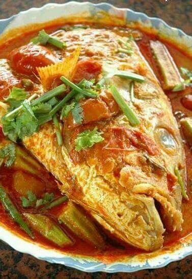 Dan resep gulai kepala ikan kakap dan nanas ini siap untuk di makan dengan sepiring. RUMAH MASAK, " ASAM PEDAS KEPALA IKAN " Bahanya: * 2 ekor ...