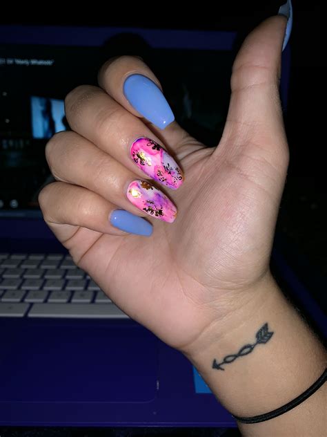 The grey and white marble looks great next to the design with black and. Blue pink and purple marble nails 💅 | Marble nails, Purple ...